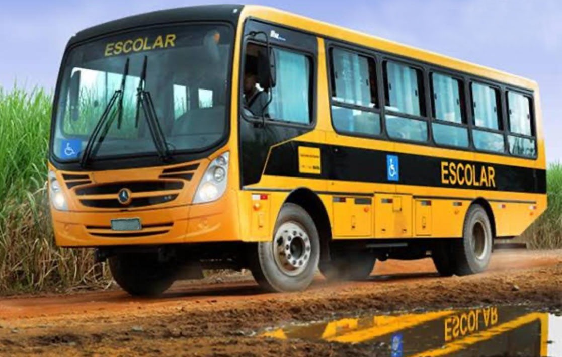 PREFEITURA COMPRA 140 ÔNIBUS E DIZ QUE TRANSPORTE ESCOLAR ESTARÁ RESOLVIDO A PARTIR DE 2020